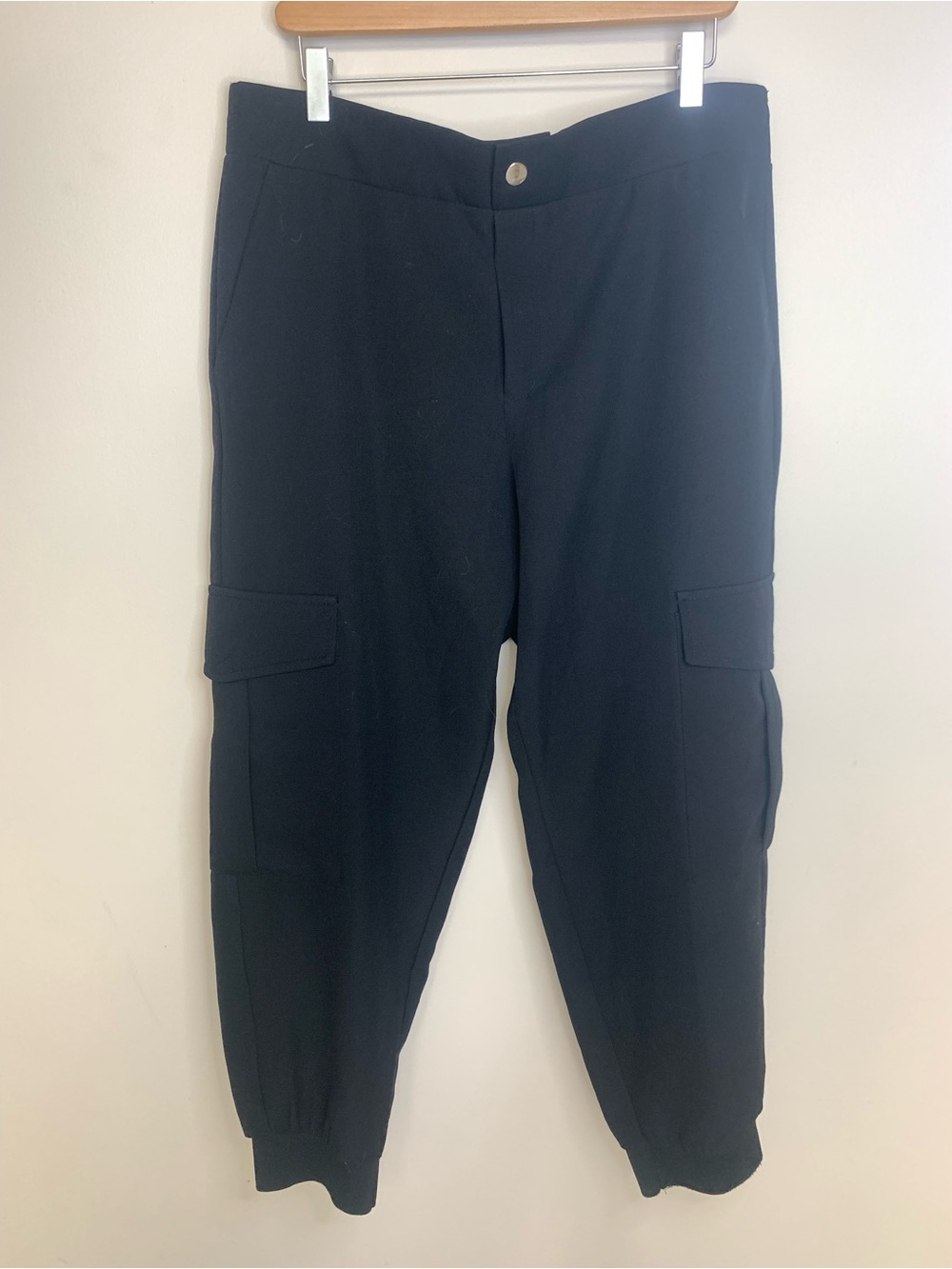 Zara Black Cargo Pants L